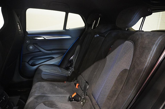 BMW X2 8 of 21