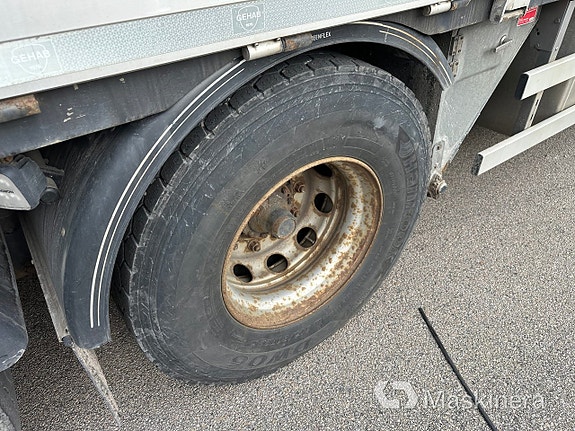 Kranbil / Brädgårdsbil Scania R490 19 of 27