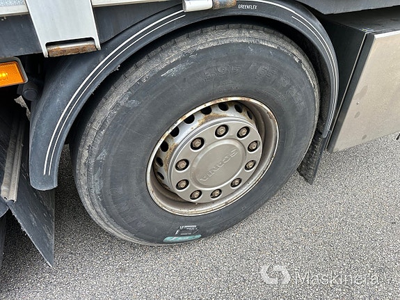 Kranbil / Brädgårdsbil Scania R490 14 of 27