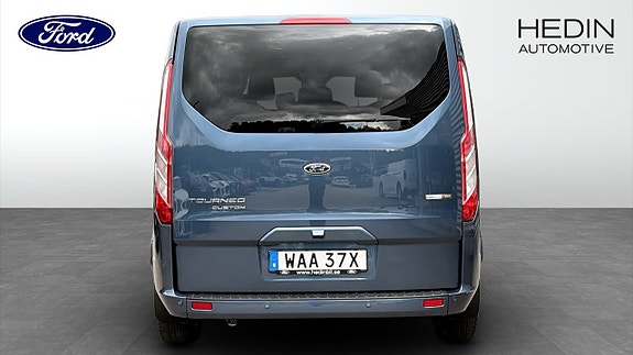 Ford Custom Tourneo 7 of 10