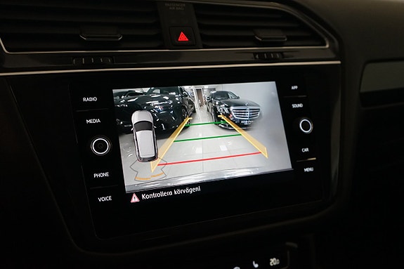 Volkswagen Tiguan Allspace 8 of 27