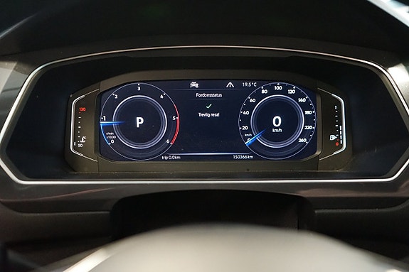 Volkswagen Tiguan Allspace 7 of 27