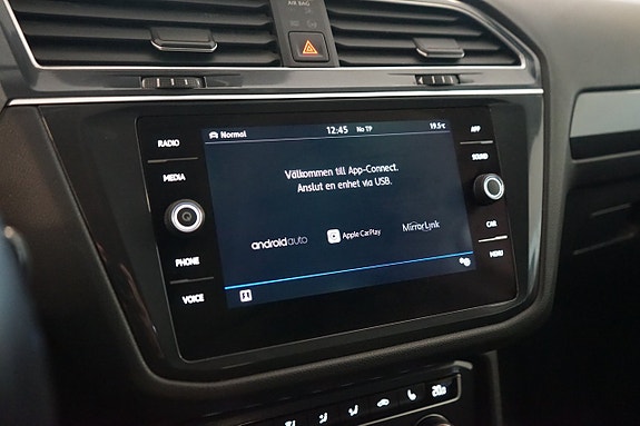 Volkswagen Tiguan Allspace 9 of 27