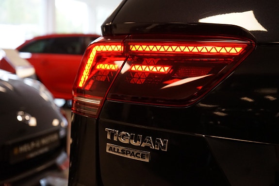 Volkswagen Tiguan Allspace 25 of 27