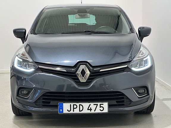 Renault Clio 16 of 25