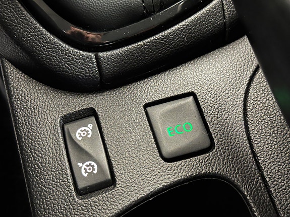 Renault Clio 24 of 25