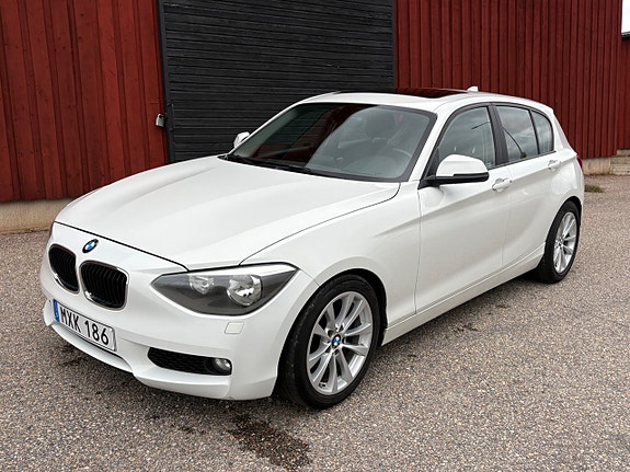 BMW 120d 2 of 24