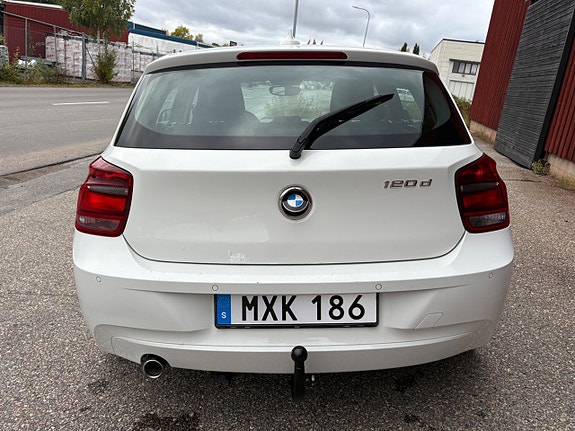 BMW 120d 8 of 24