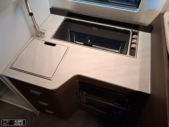 Adria Matrix Supreme 670 SL / Automat / ALDE 4000D 9 of 21