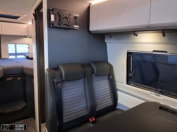 Adria Twin Supreme 640 SLB / Automat 5 of 21