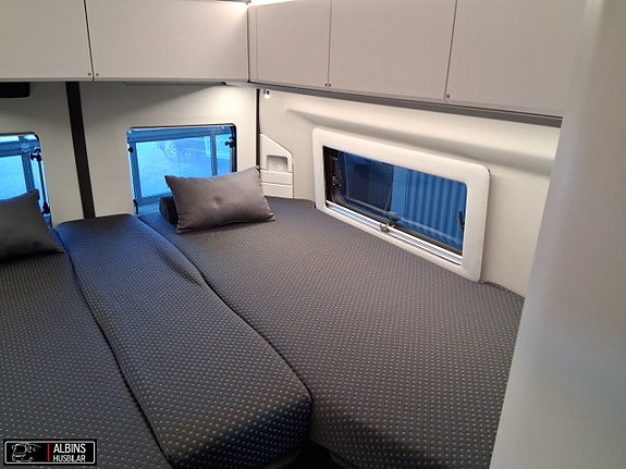Adria Twin Supreme 640 SLB / Automat 15 of 21
