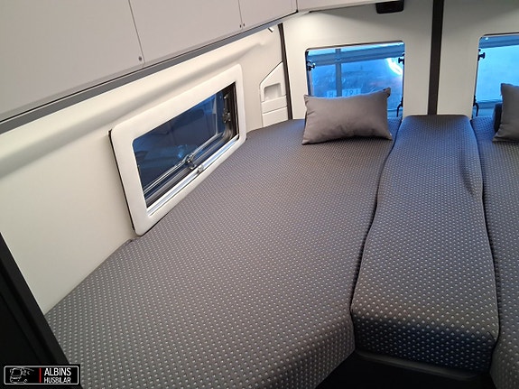 Adria Twin Supreme 640 SLB / Automat 16 of 21