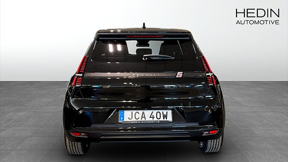 Renault 5 E-Tech 7 of 11