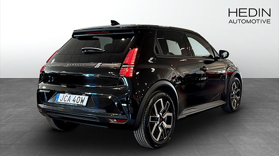 Renault 5 E-Tech 2 of 11