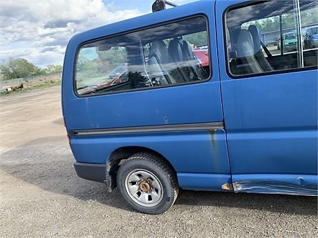 Toyota HiAce 10 of 10