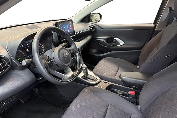 Toyota Yaris 14 of 21