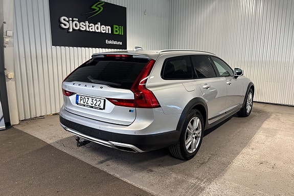 Volvo V90 Cross Country 5 of 24