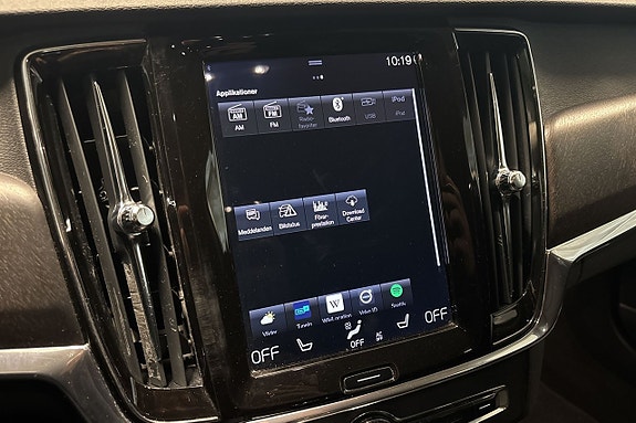 Volvo V90 Cross Country 17 of 24