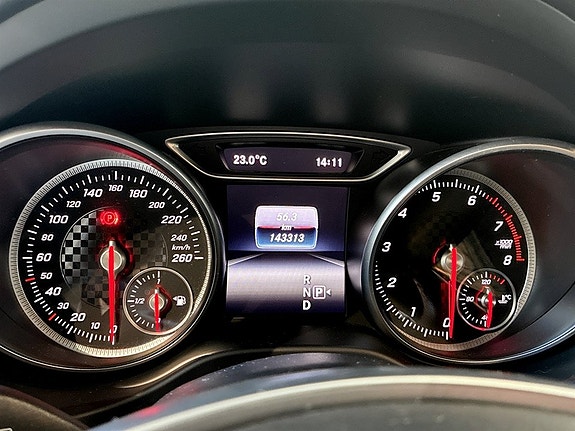 Mercedes-Benz A180 8 of 16