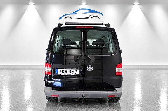 Volkswagen Caravelle 6 of 12