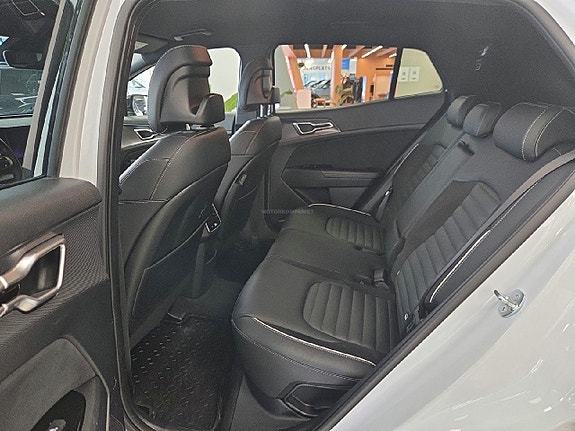 Kia Sportage 9 of 15