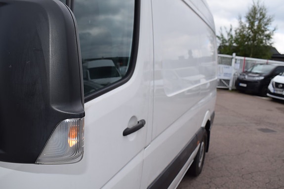Volkswagen Crafter 35 8 of 16