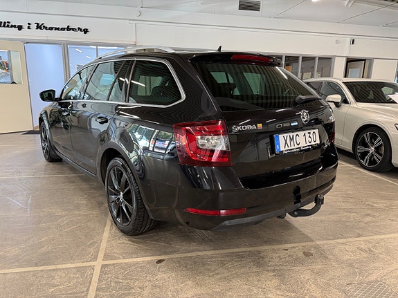 Skoda Octavia 4 of 21