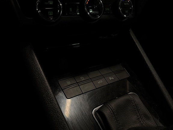 Skoda Octavia 16 of 21