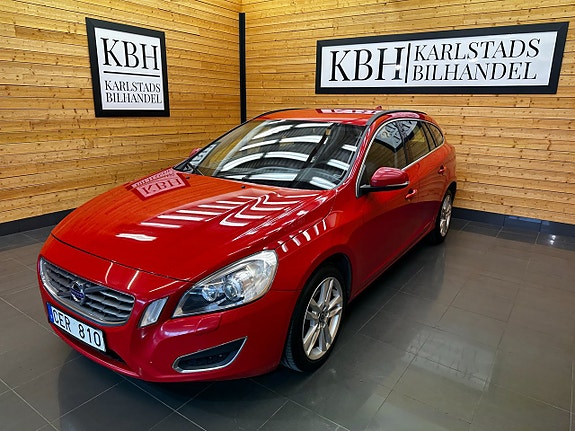 Volvo V60 2 of 24