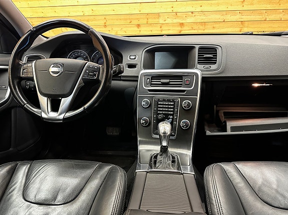 Volvo V60 20 of 24