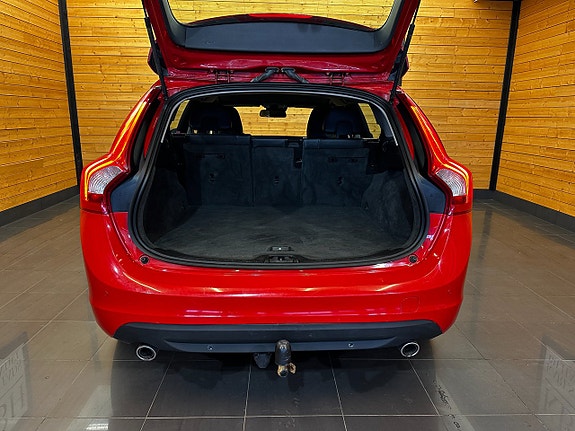 Volvo V60 10 of 24