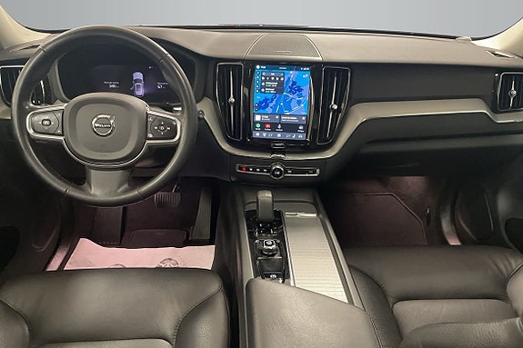Volvo XC60 12 of 18