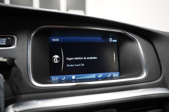 Volvo V40 17 of 21
