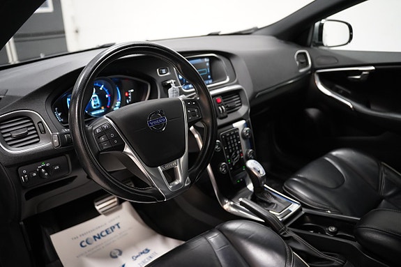 Volvo V40 6 of 21