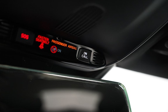 Volvo V40 18 of 21
