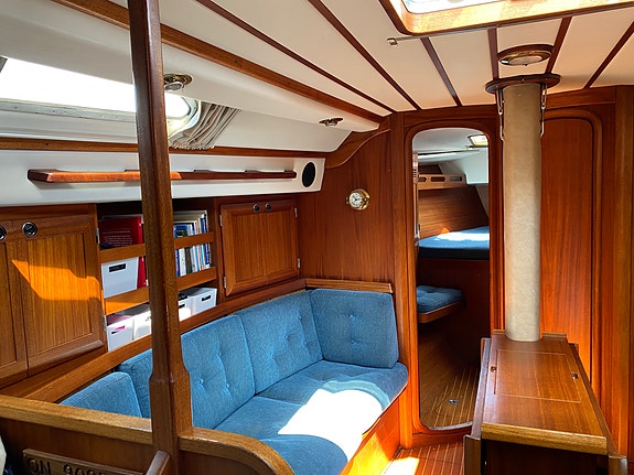 Sweden yachts 390 8 of 16