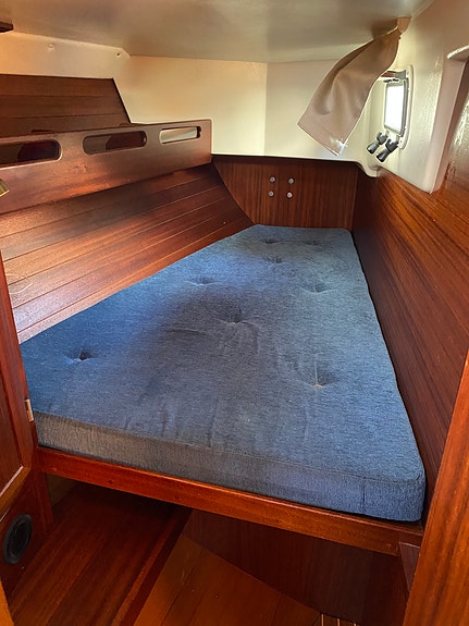 Sweden yachts 390 13 of 16