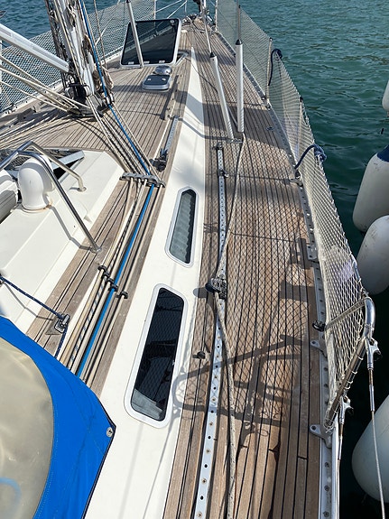 Sweden yachts 390 16 of 16