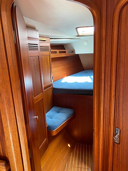 Sweden yachts 390 15 of 16