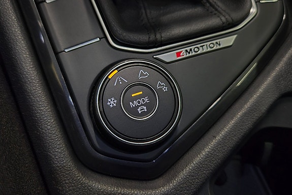 Volkswagen Tiguan 14 of 17