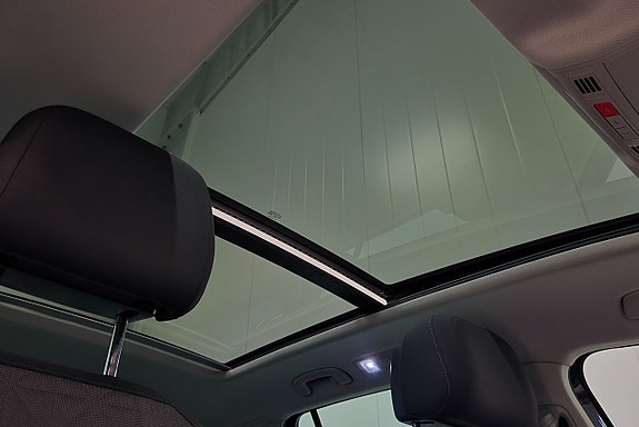 Volkswagen Tiguan 10 of 17