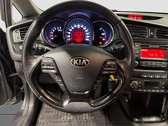Kia Ceed 11 of 23