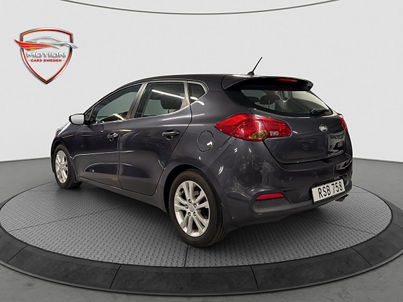 Kia Ceed 7 of 23