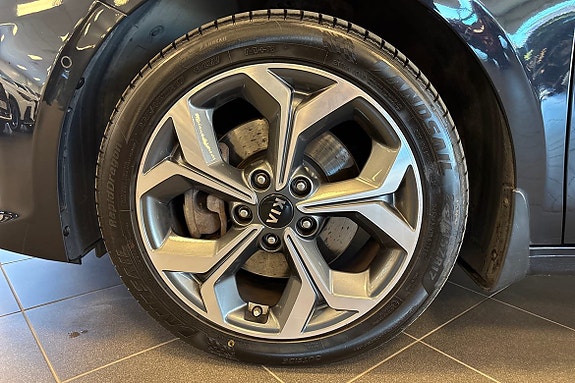 Kia Ceed 15 of 26