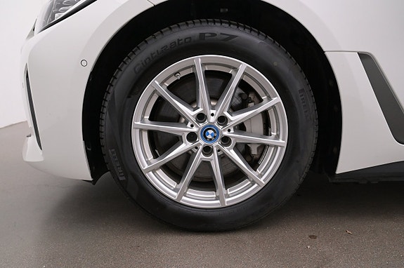 BMW i4 26 of 26