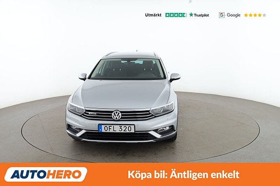 Volkswagen Passat Alltrack 9 of 30