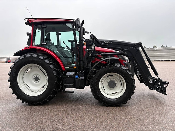 Valtra A105 / Lastare / skogsutrustad 5 of 10