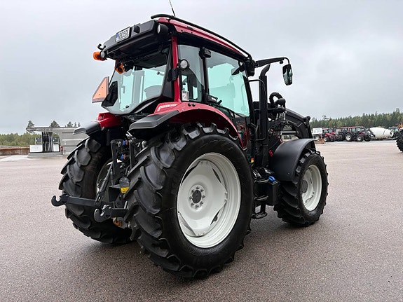 Valtra A105 / Lastare / skogsutrustad 6 of 10