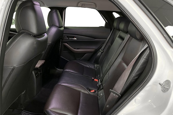 Mazda CX-30 16 of 30
