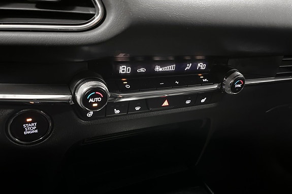 Mazda CX-30 25 of 30
